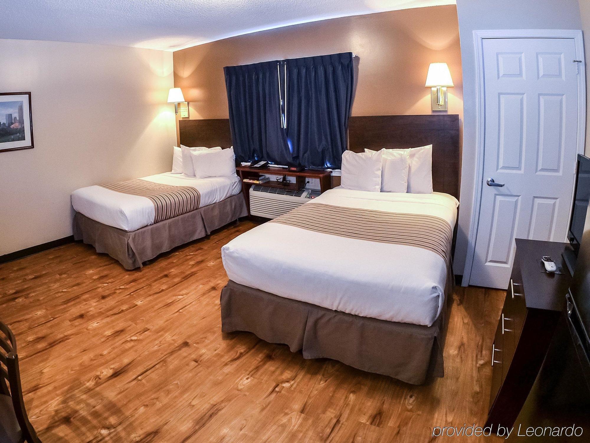 Suburban Studios Near University Of North Carolina-Charlotte Extérieur photo